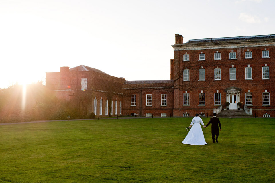 Wedding Photographer at Hall Place in Berkshire 